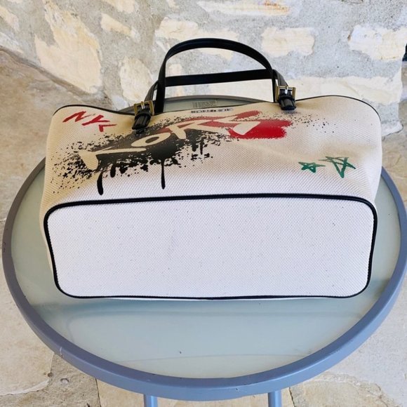 NWT Michael Kors jet set carry all tote graffiti - Picture 4 of 6